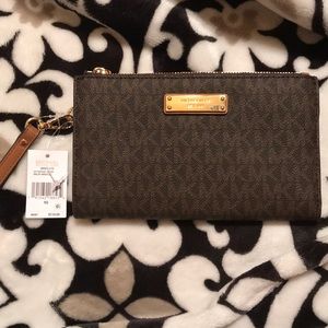 Michael Kors wallet